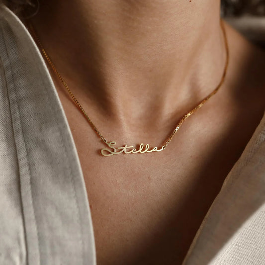 Name Necklace in Box Chain