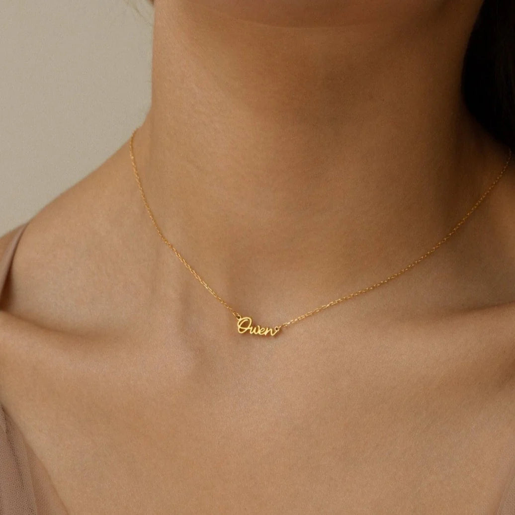 Dainty Name Necklace