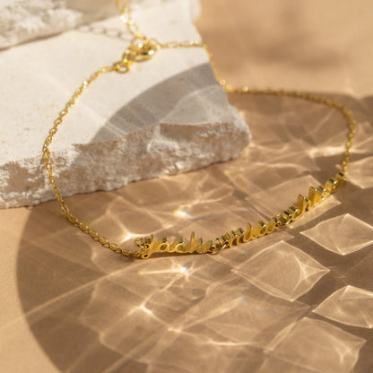 Tiny Multipal Name Bracelet